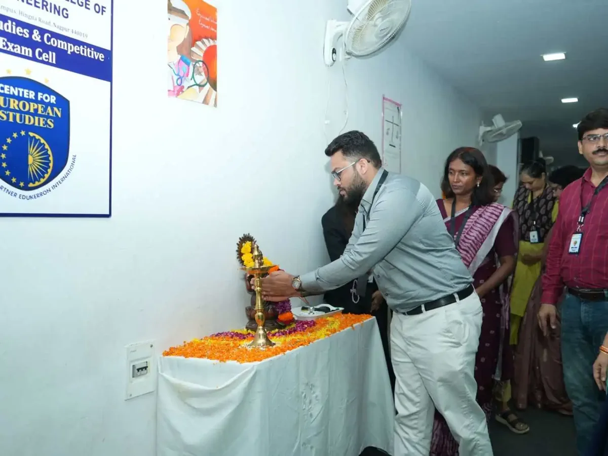 Aniruddha Kalbande lighting the ceremonial lamp at the Internal Smart India Hackathon 2026 at Priyadarshini College of Engineering, Nagpur